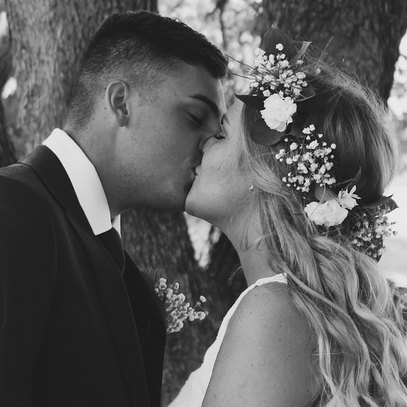 Meet your Posher, Ashley - Picture 1 of 1